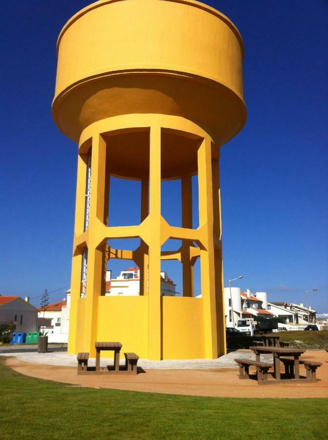 Peniche Surf Lodge 2 Exterior photo